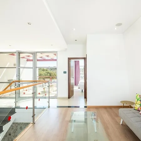 Orada Villa Albufeira